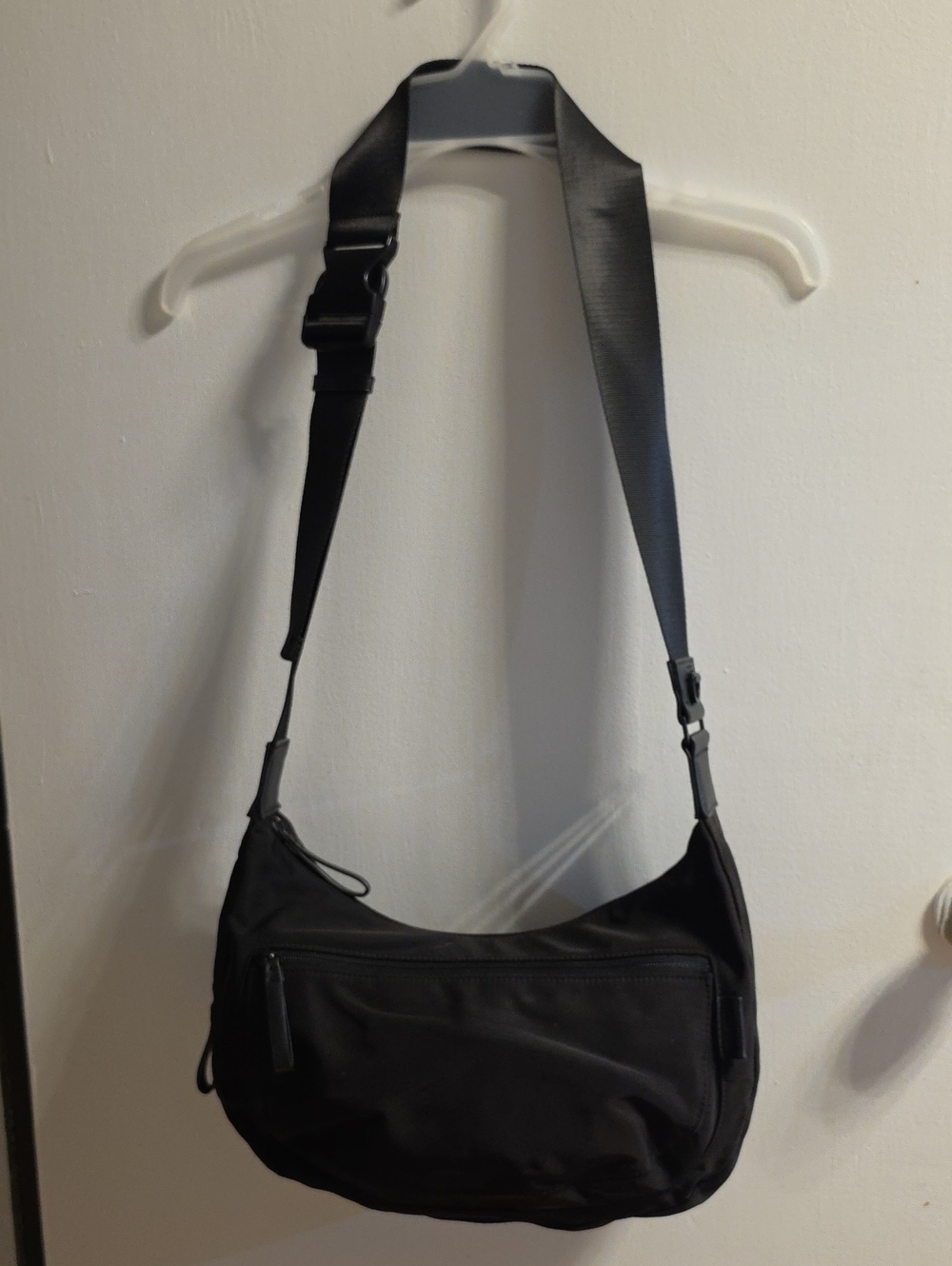 Carta Black Nylon Crescent "Everything" Travel Crossbody Bag